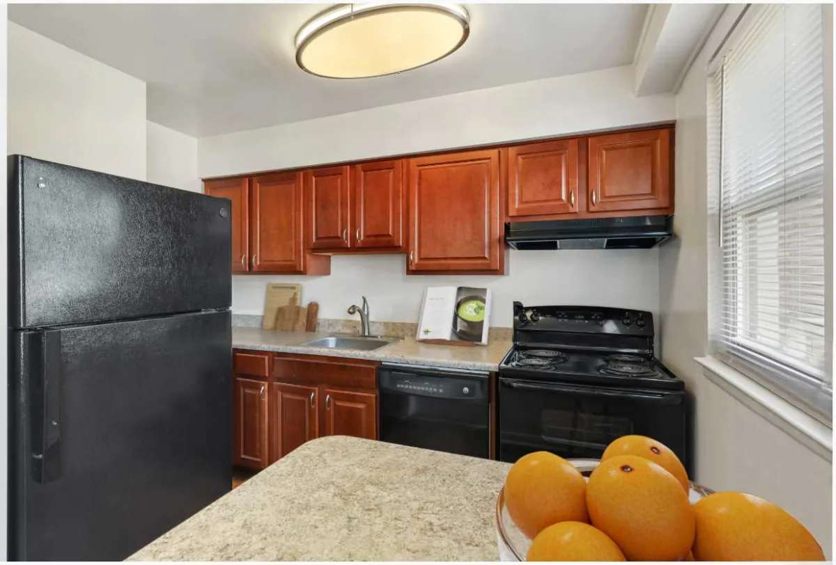 Donnybrook Apartments – photo 3