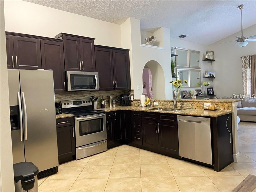 2476 SHELBY Circle – photo 5
