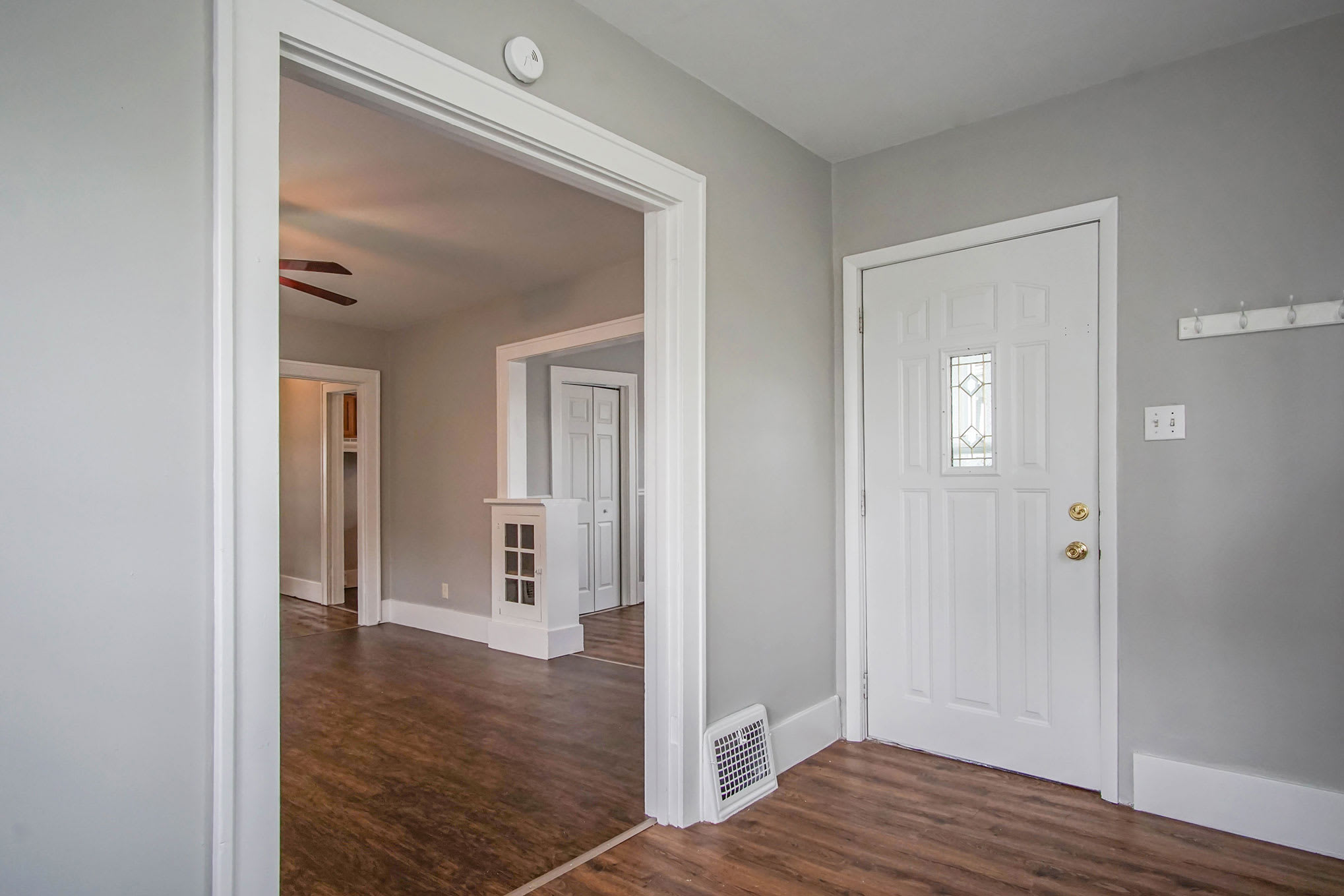 2715 W 6th St – photo 2