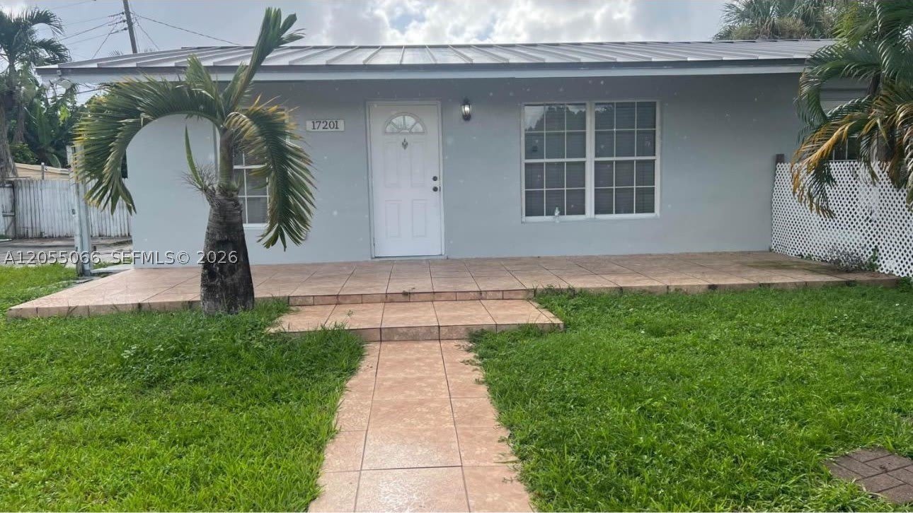 17201 Nw 53Rd Ave – photo 5
