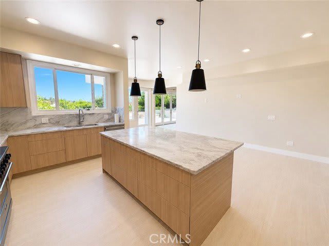 24907 Marbella Court – photo 4