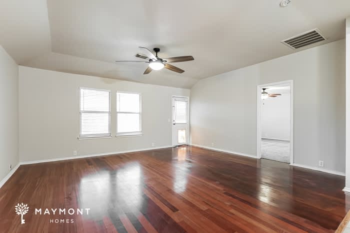 15811 Borwick Lane – photo 4