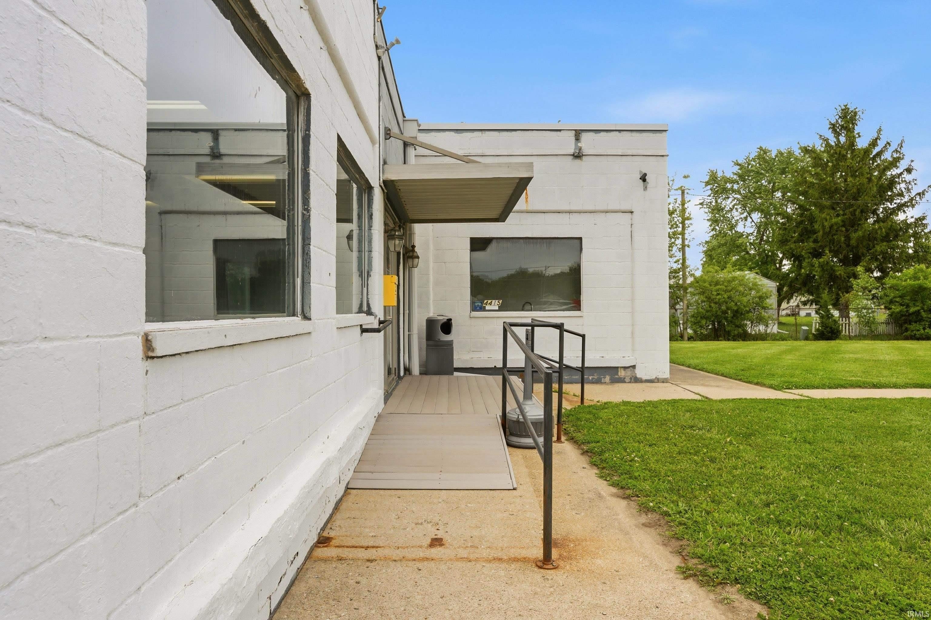 4415 N Broadway Avenue – photo 5