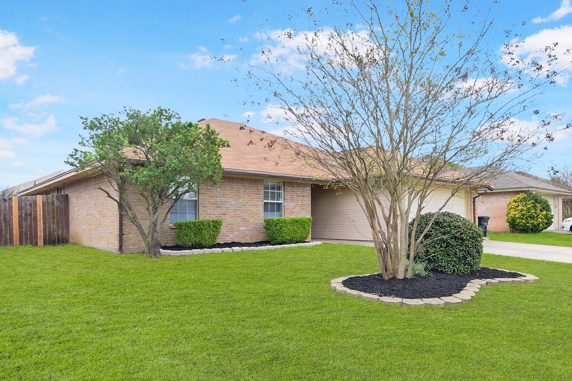 4304 Lonesome Dove Dr – photo 3