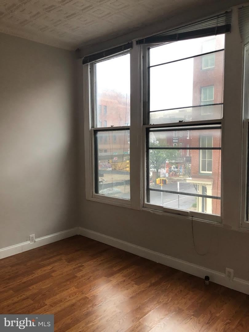 123 W Mulberry St B – photo 3