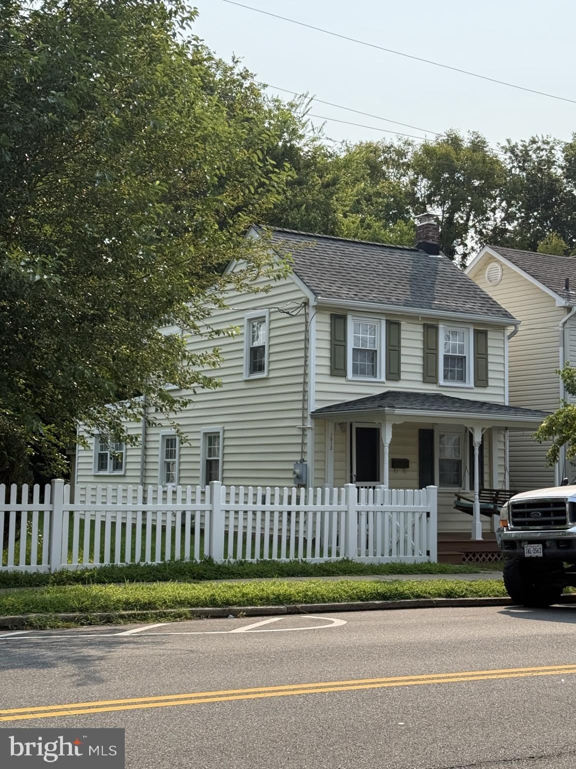 1813 Washington Avenue – photo 2