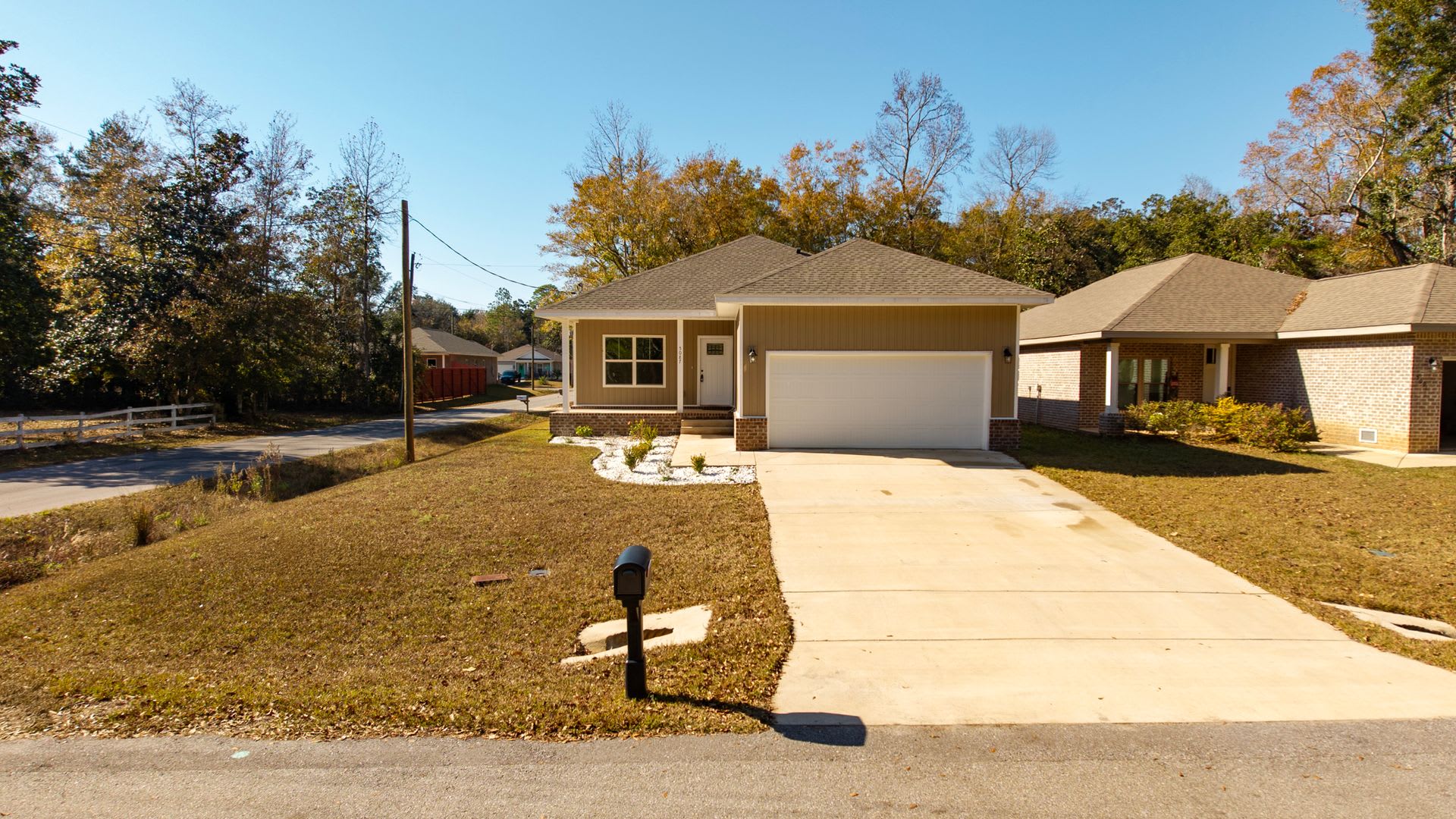 Welcome Home to Coastal Comfort in Milton! – photo 3