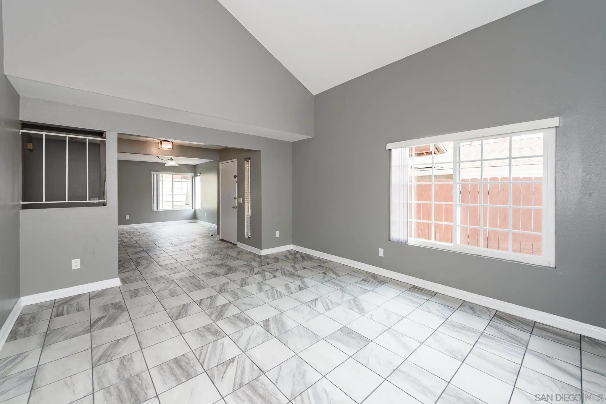 1045 Fuchsia Lane – photo 5