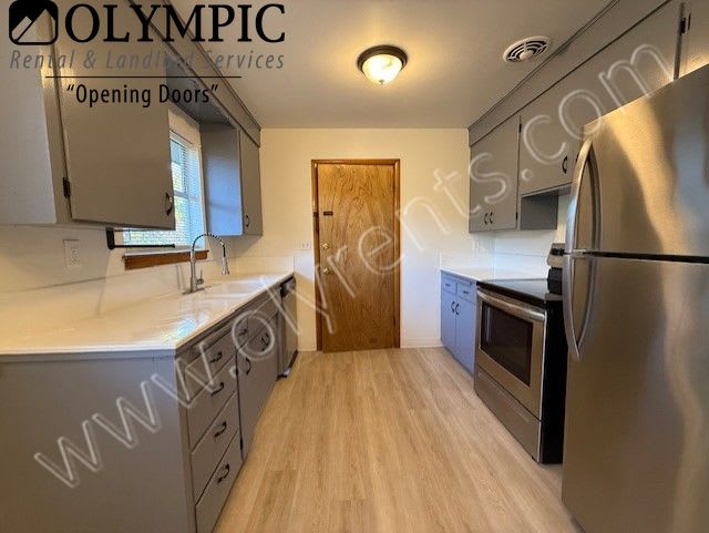 1310 Union Ave – photo 2