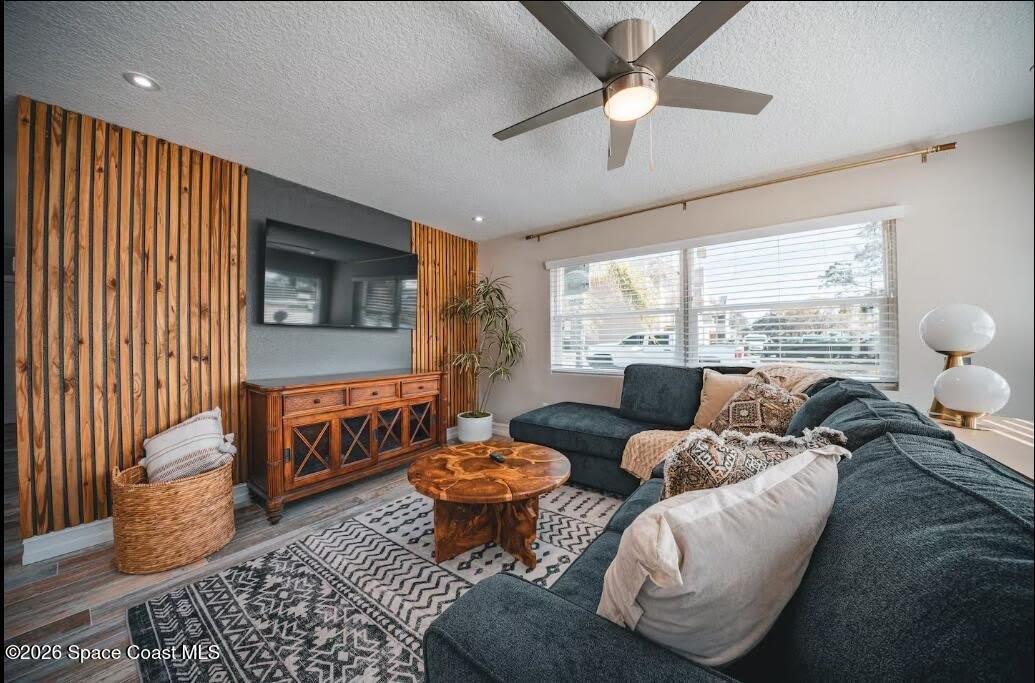 208 W Seminole Avenue – photo 2