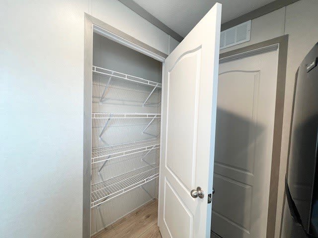 476 N Kensington – photo 5