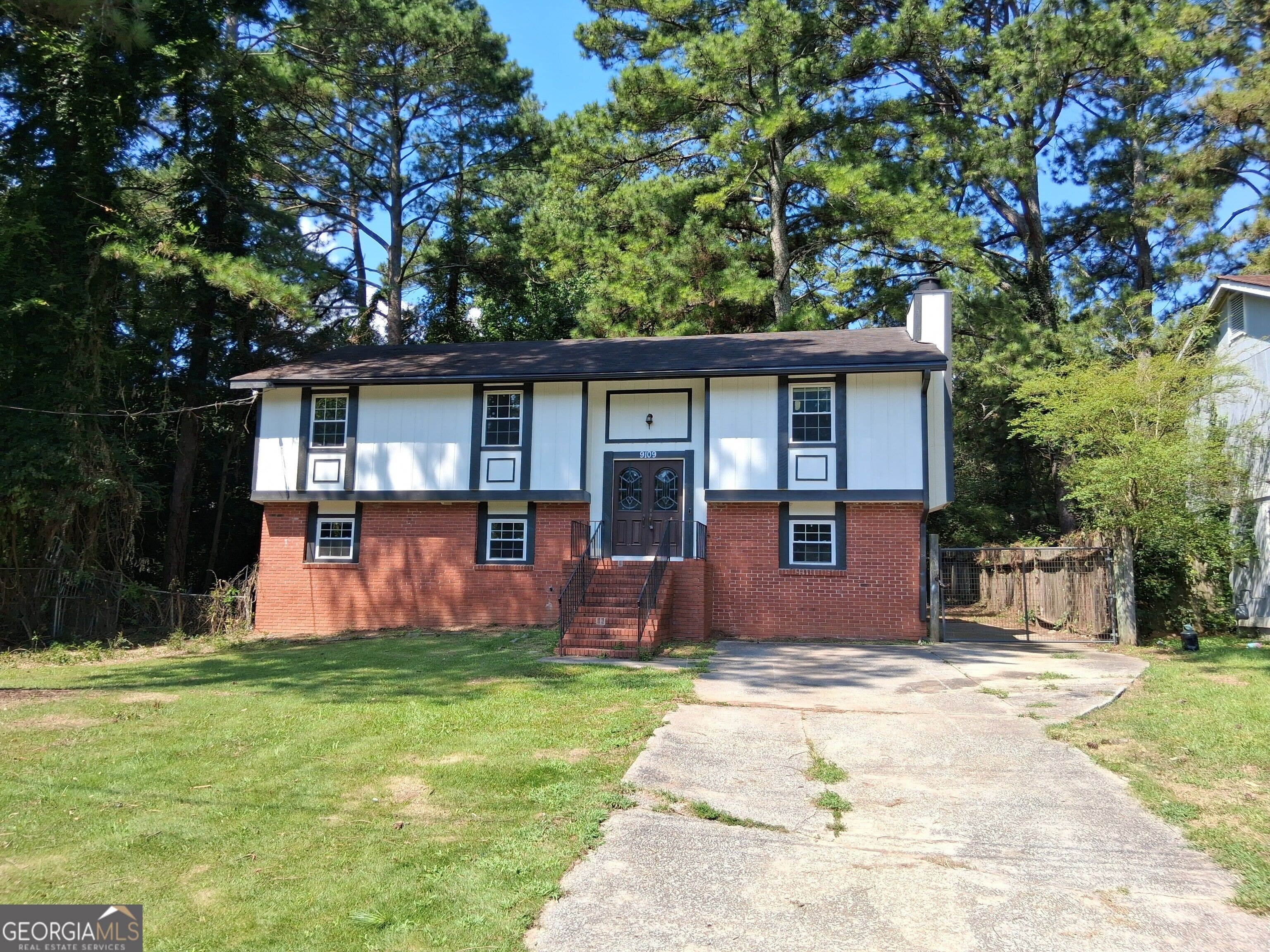 9109 Sterling Ridge Lane – photo 1