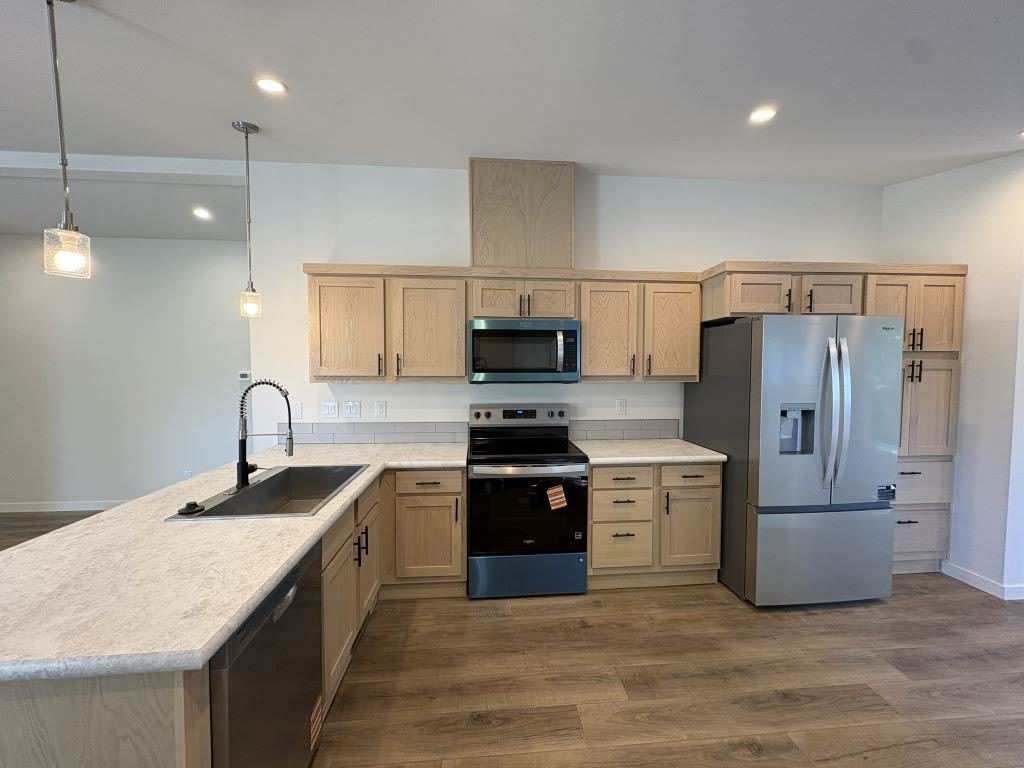 13640 S E Highway 212 – photo 4