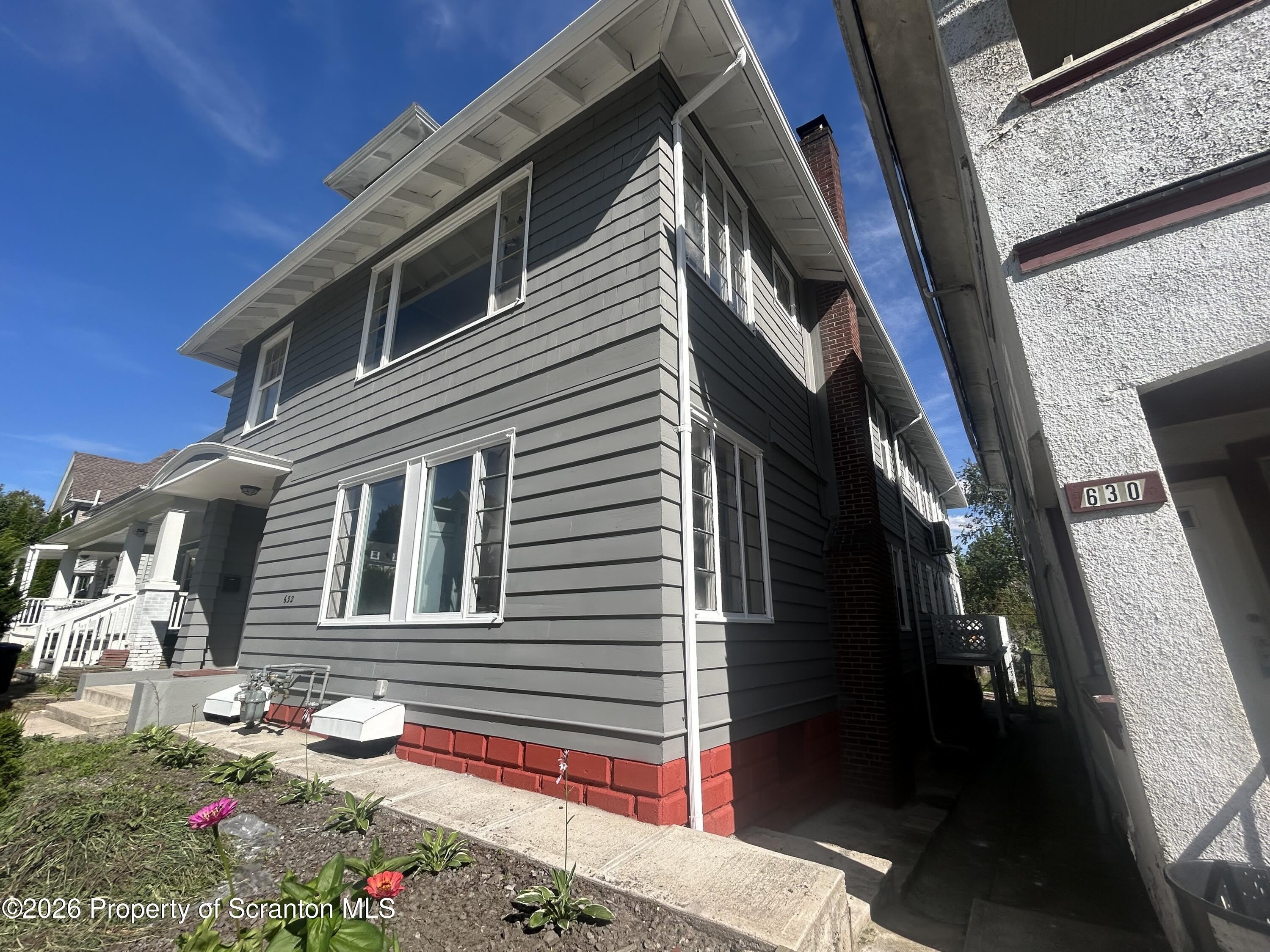 632 N Irving Avenue – photo 2