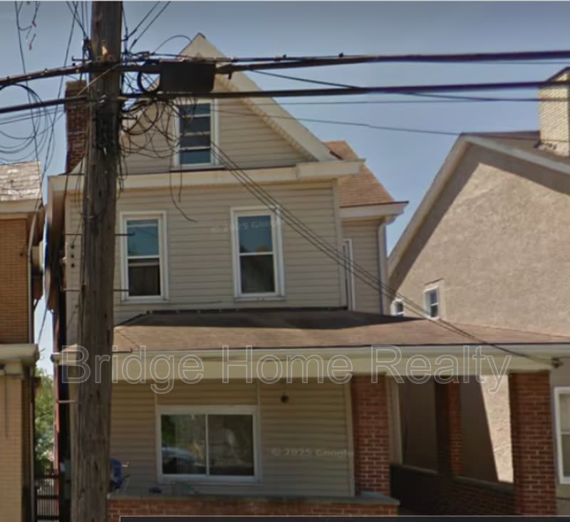 127 Margaret St – photo 2