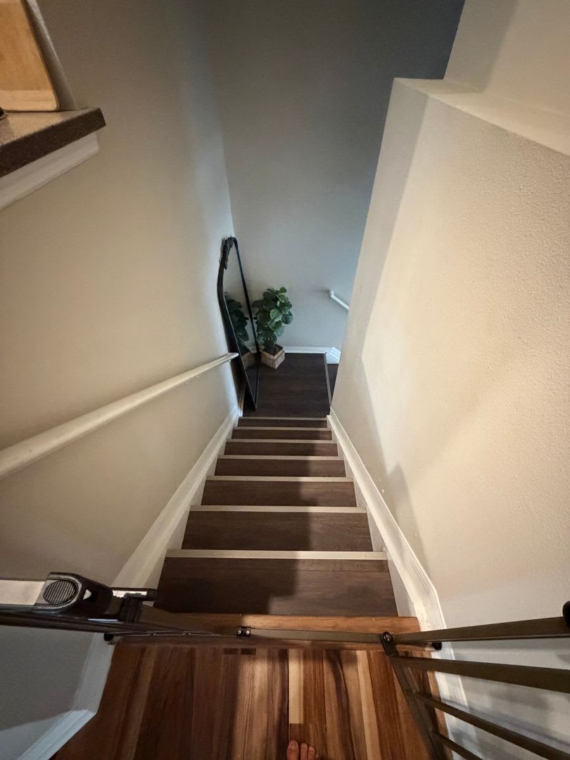 Upgraded Gated-Community Rental Private Balcony & Resort-Style Amenities – photo 2