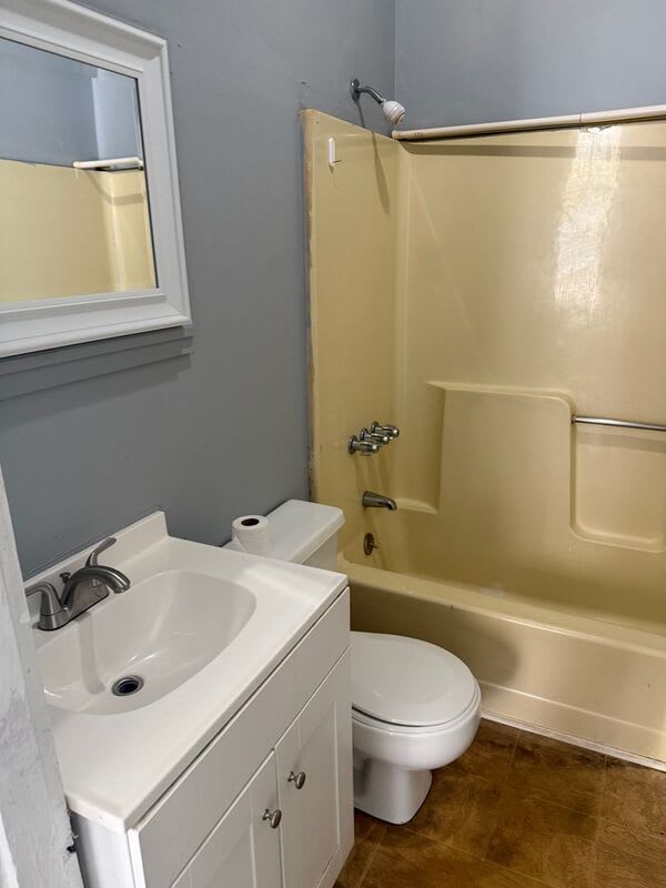 1301 Glover St – photo 3