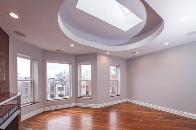 1437 N Washtenaw Avenue – photo 2