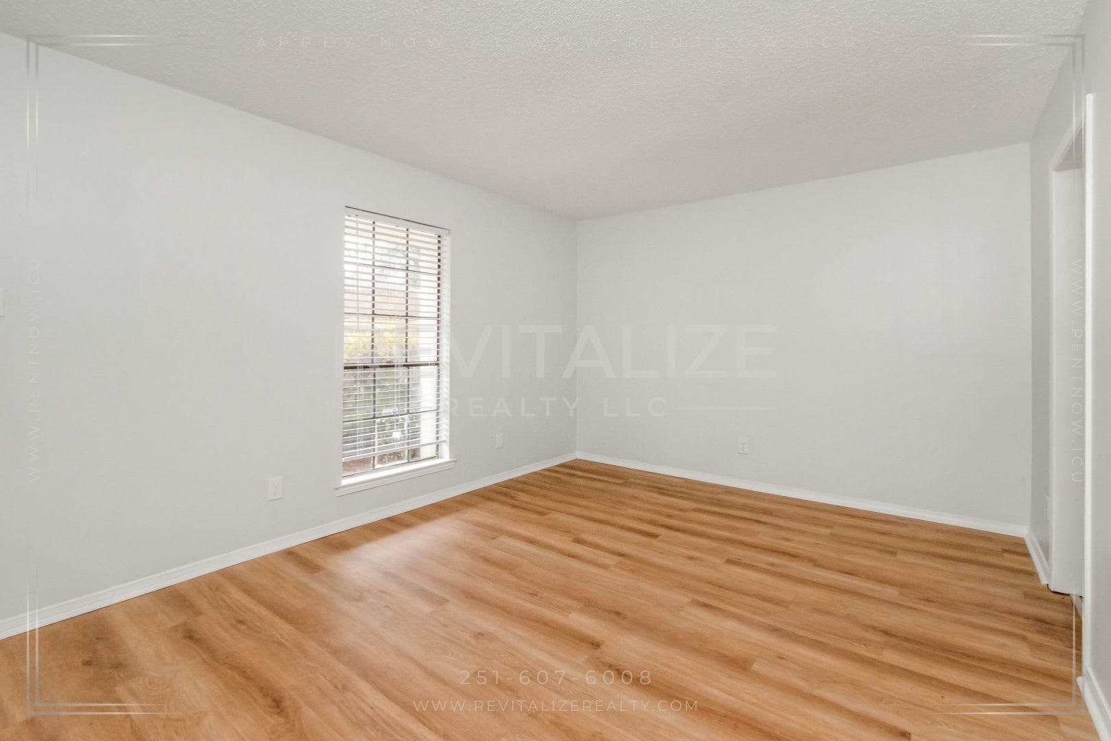 Beautifully Updated 4BR/2BA in West Mobile – Spacious, Stylish & Move-In Ready! – photo 5