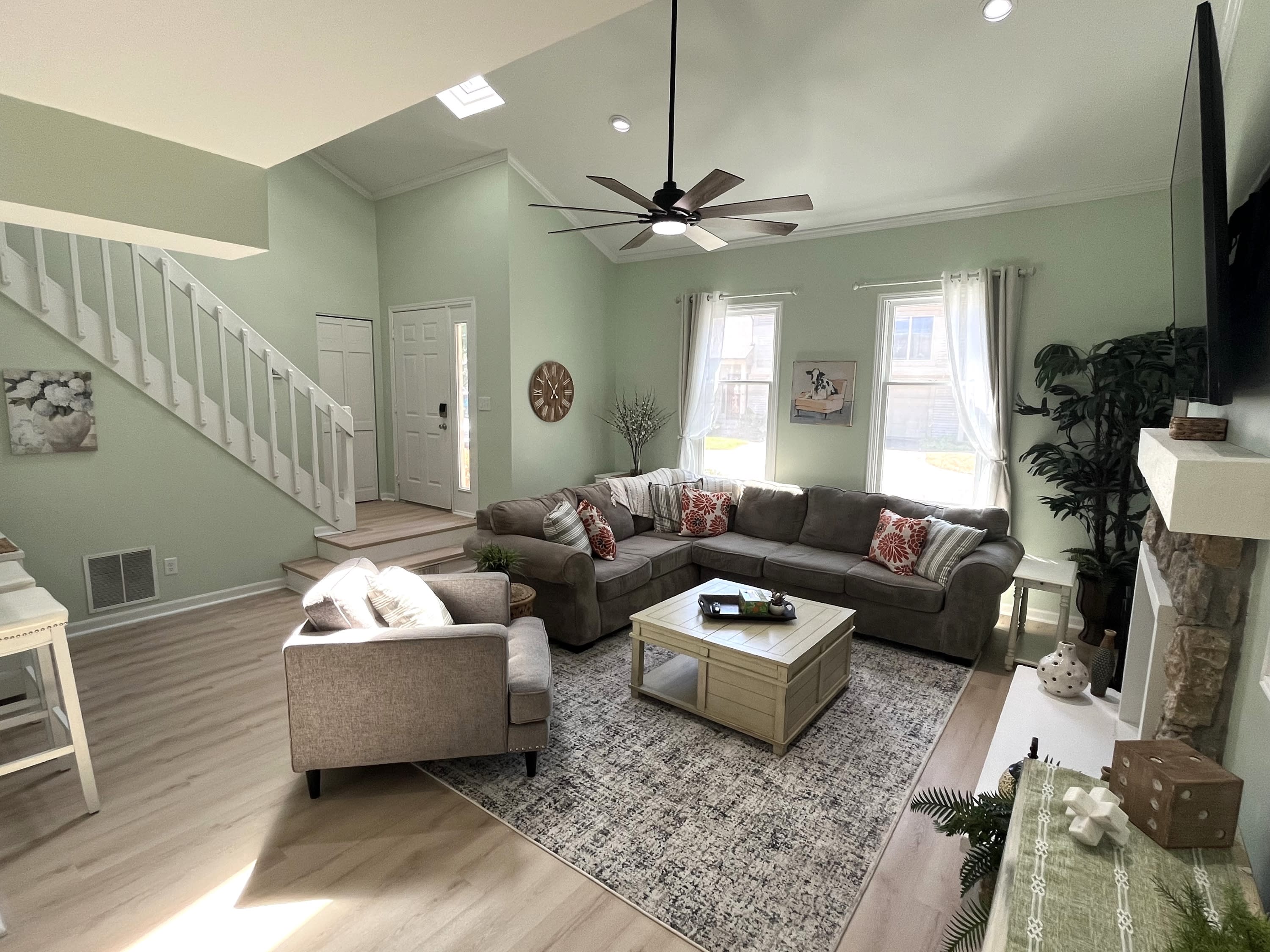 6220 Crofton Drive – photo 3
