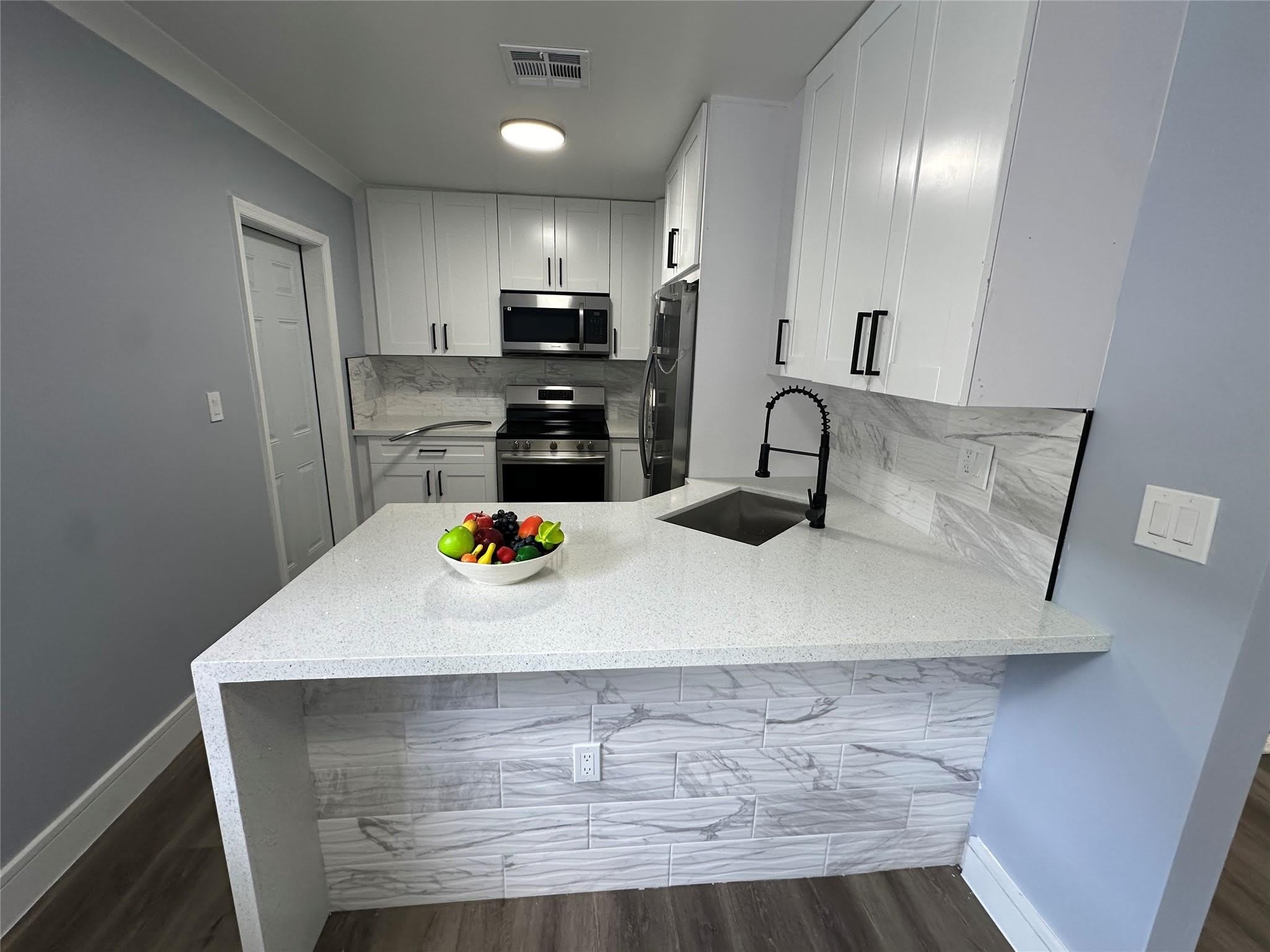 814 Sw 12Th Place – photo 5