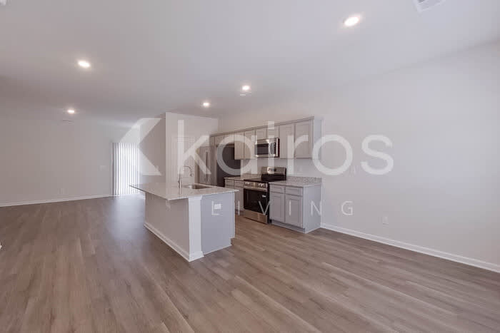 2553 Banyan Circle – photo 5