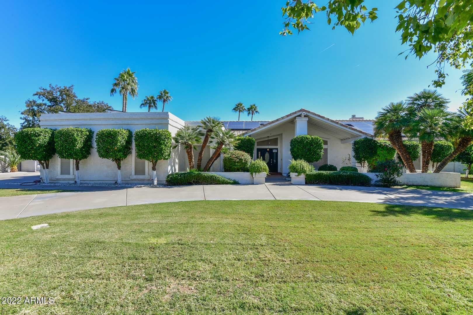 5237 N 106Th Avenue – photo 1
