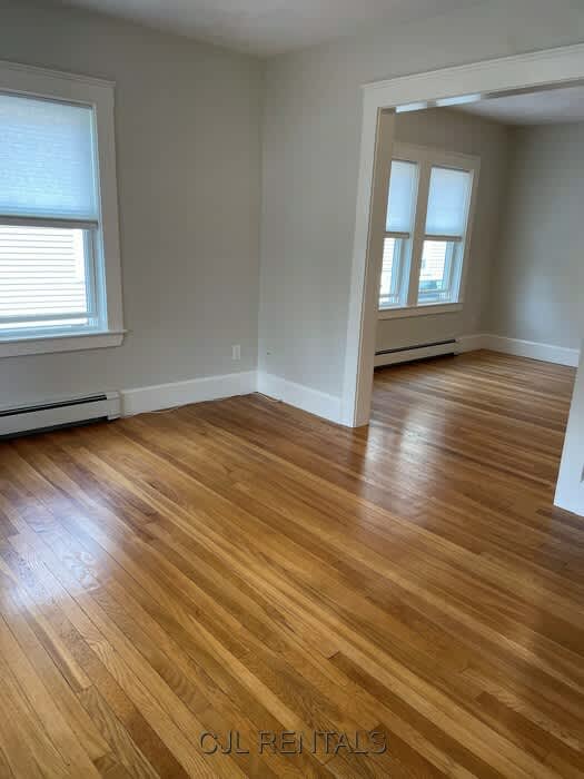 376 Crescent Street – photo 3