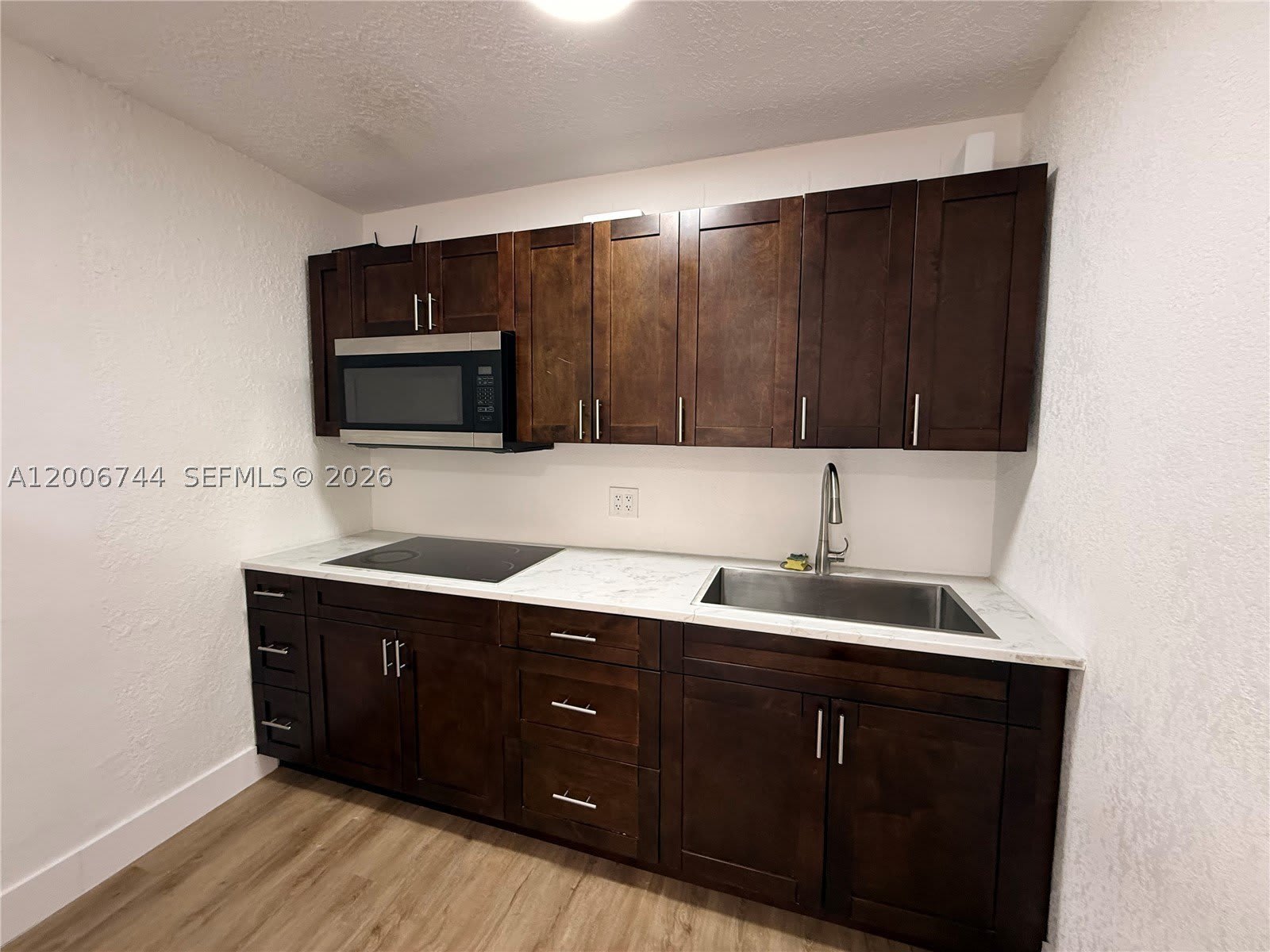 15741 NW 40th Ct – photo 3