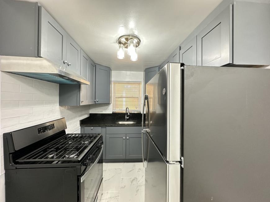 2754 North Shore – photo 3