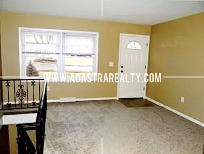 3305 East 107th Terrace – photo 2