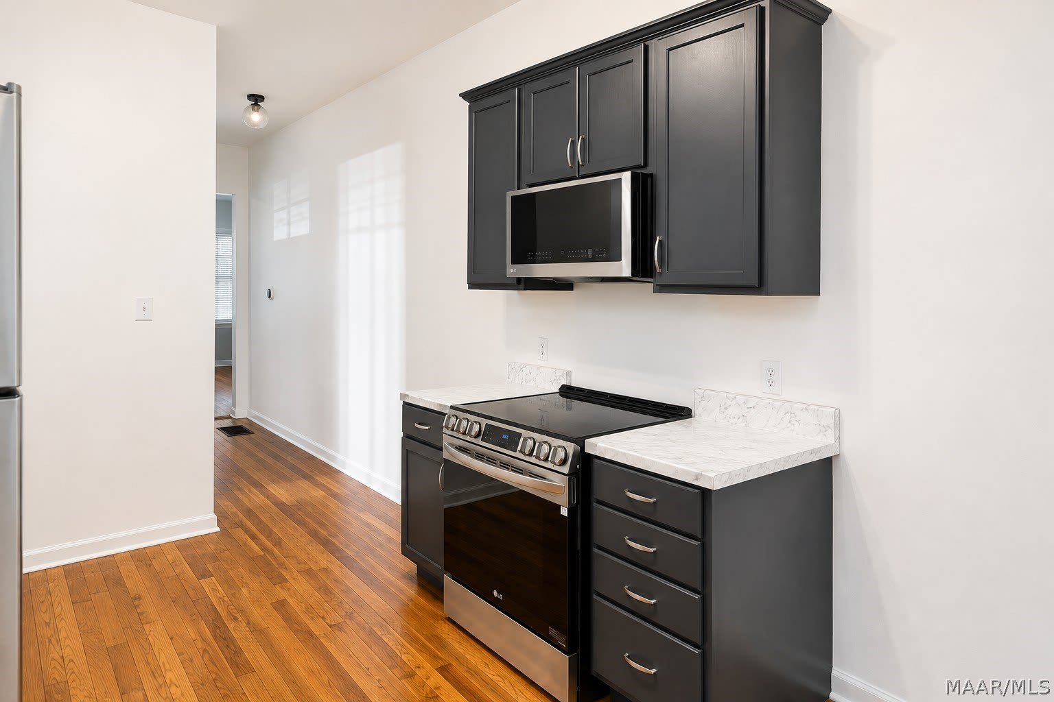 616 Martha Street – photo 4