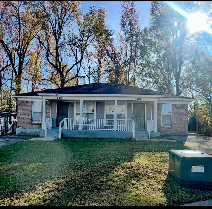 2901 Elbert Drive – photo 1