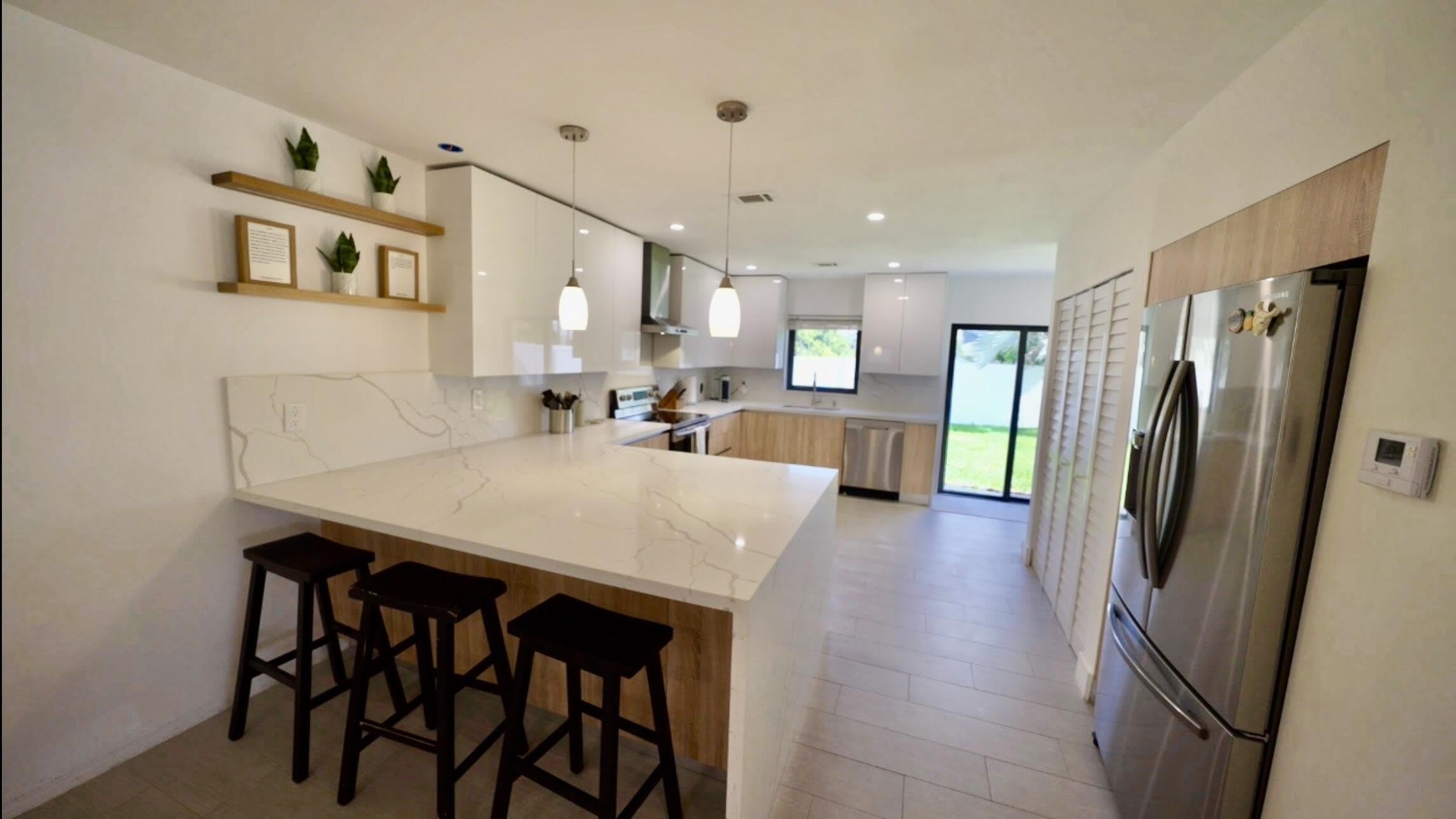 871 Ne 27Th Avenue – photo 3