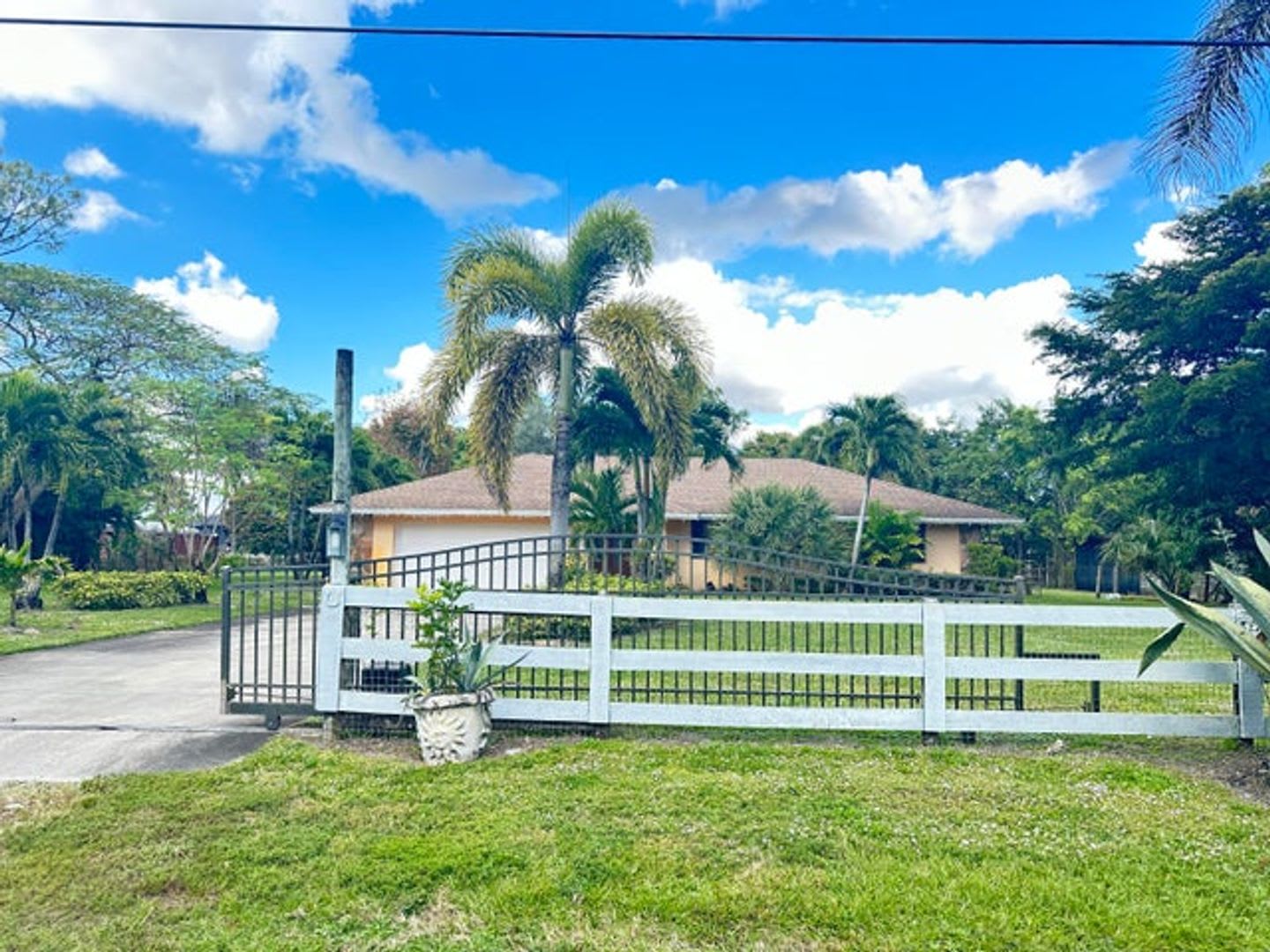 8251 Bowie Way, Lake Worth, FL 33467 – photo 4