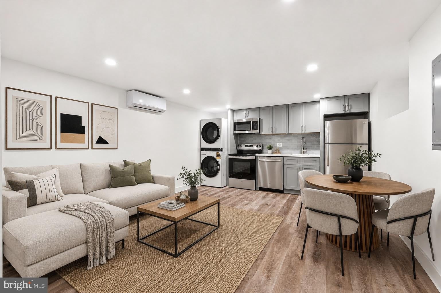 5601 HUNTER Street – photo 1