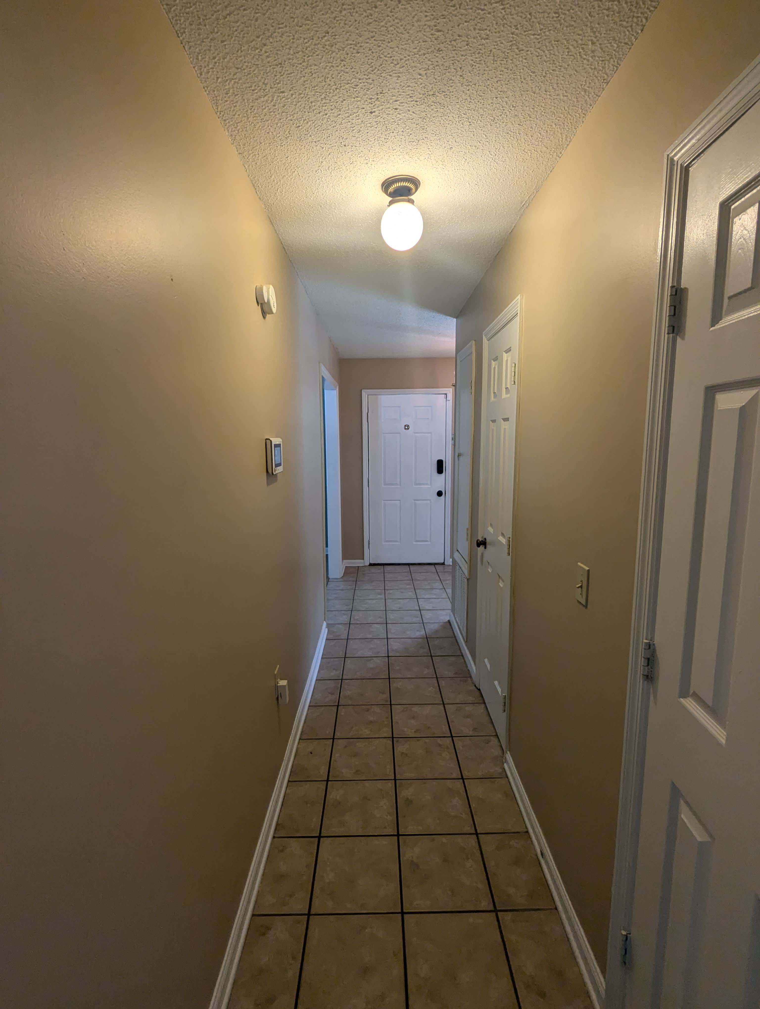 1410 Brittney Ln – photo 4