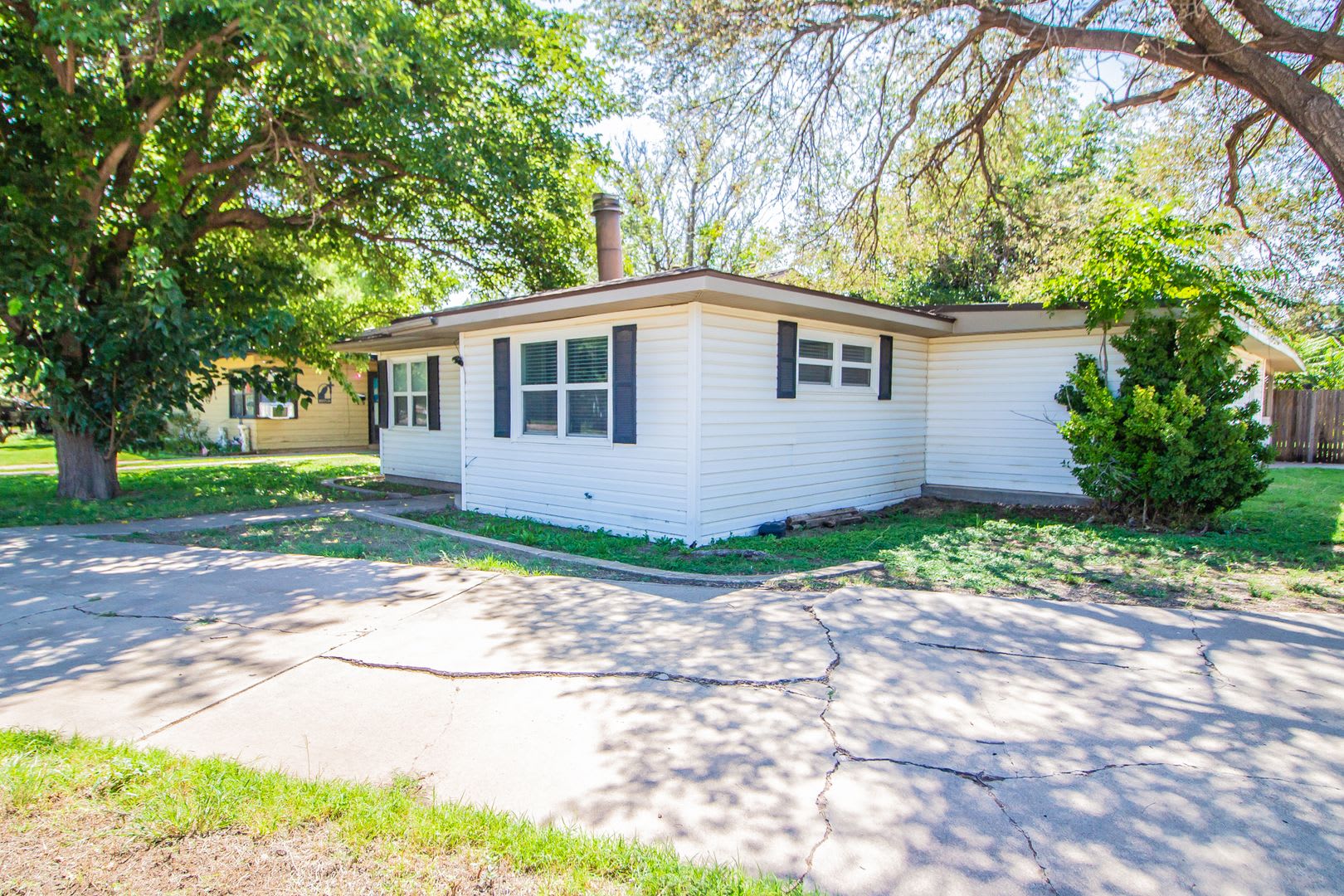 Pre-leasing 4 bedroom house close to TTU!! – photo 3