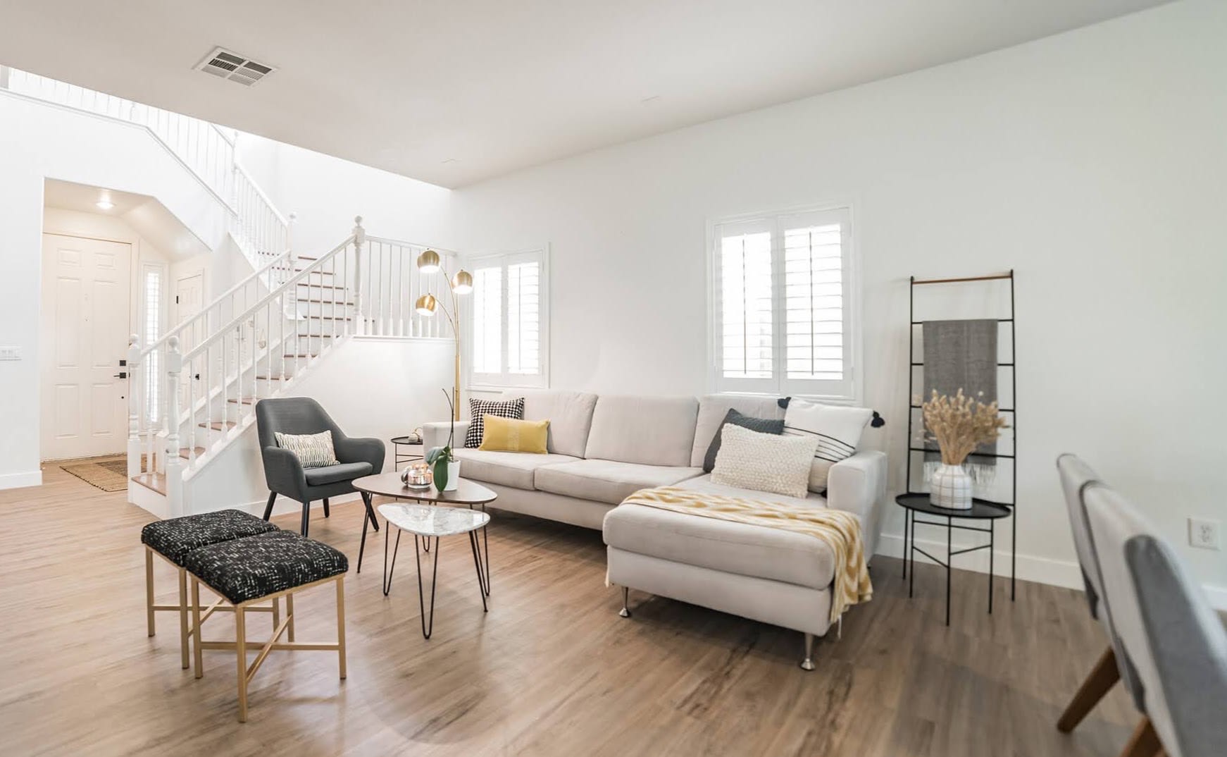 10470 Sky Gate Street – photo 2