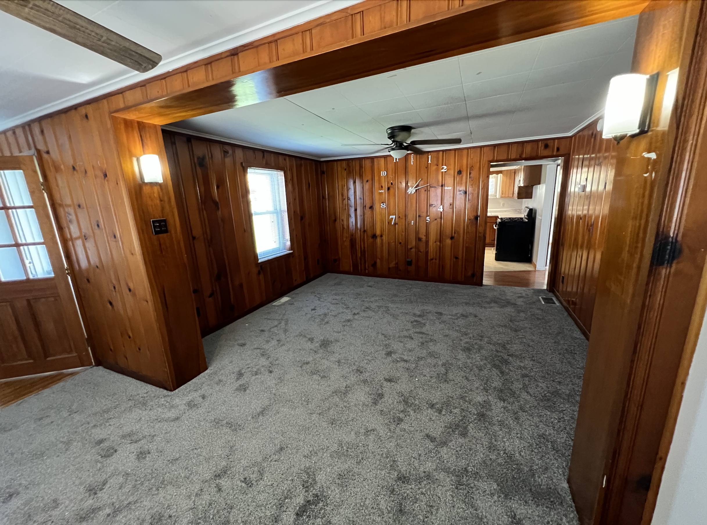 342 Crawford Ave – photo 1