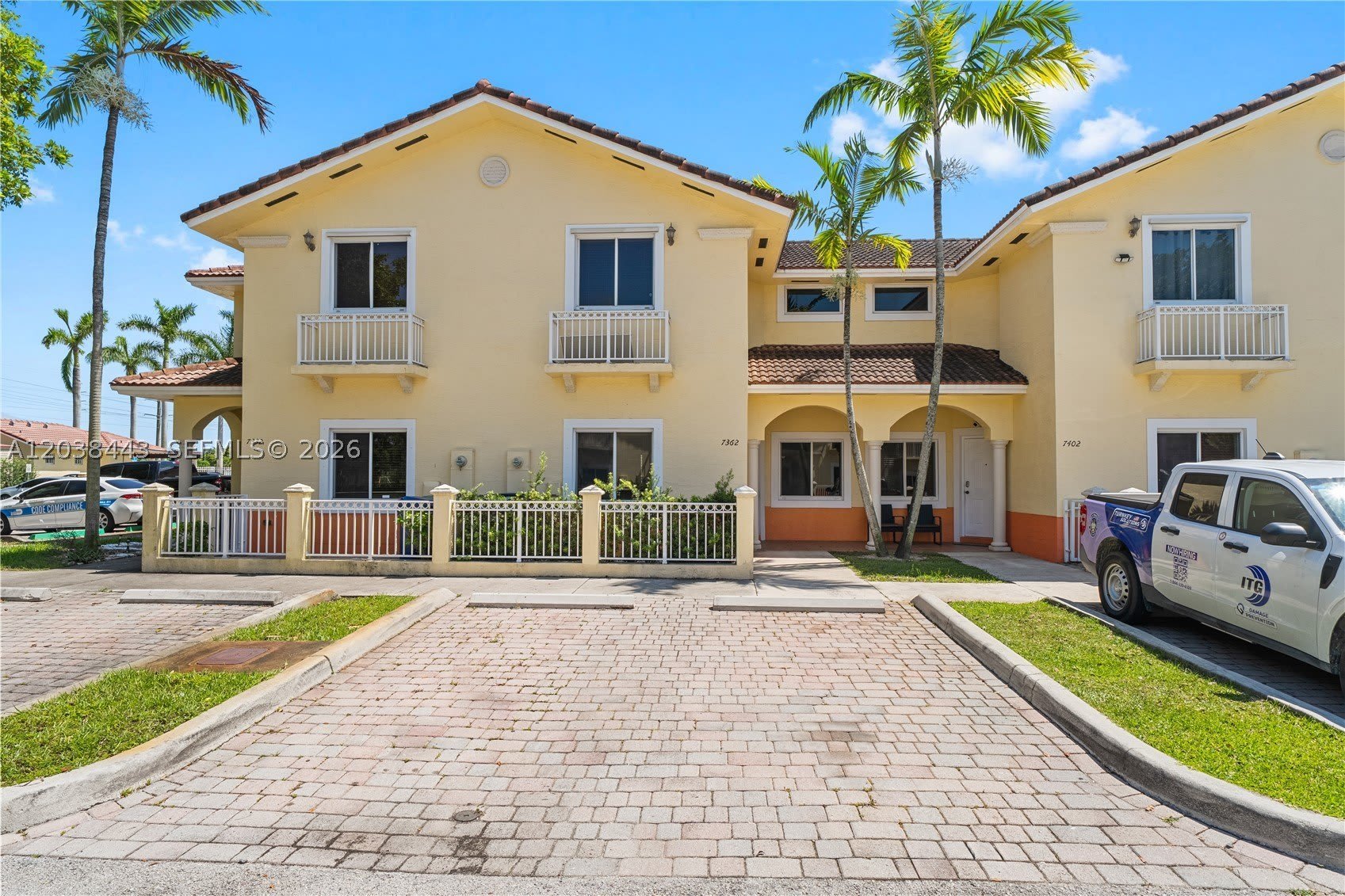 7362 NW 179th Ter – photo 1
