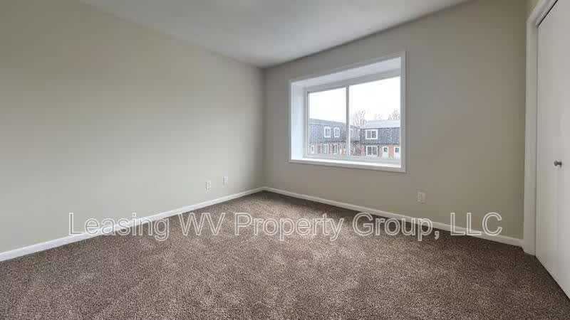139 Clayton Avenue – photo 3