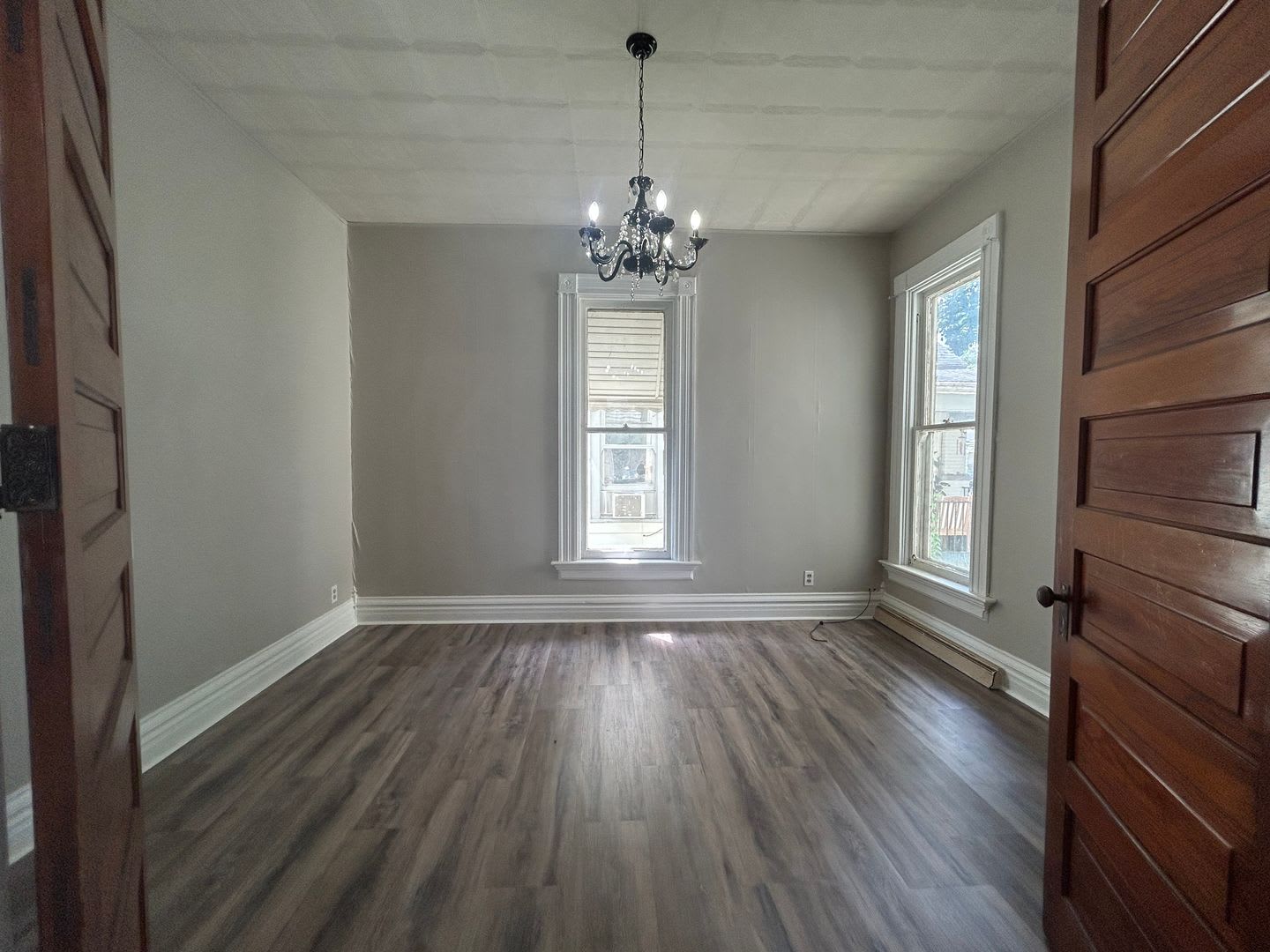 SUBLEASE: 2 Bedroom 1 Bath House Available in Connersville – photo 4