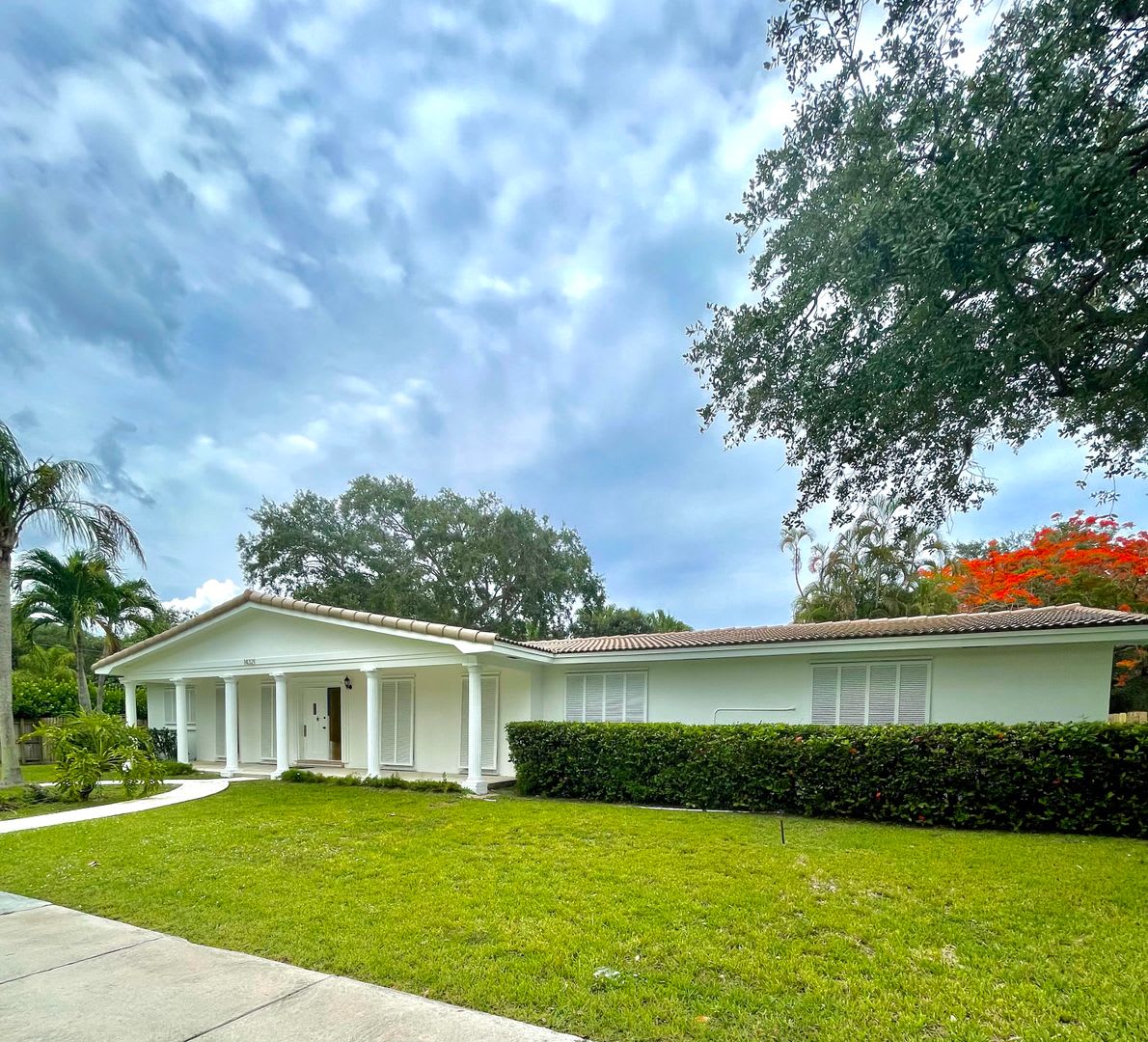 Charming Palmetto Bay Home – photo 2