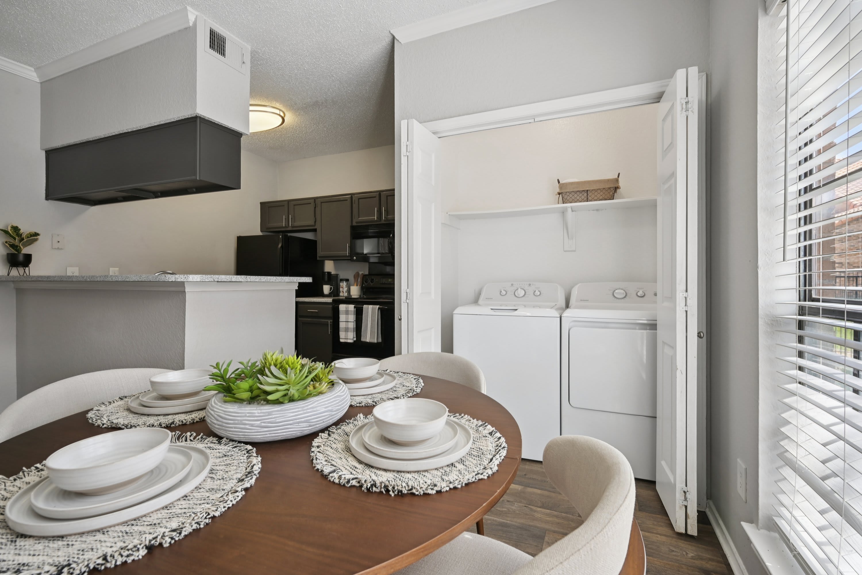 Spring Pointe Apartments – photo 3