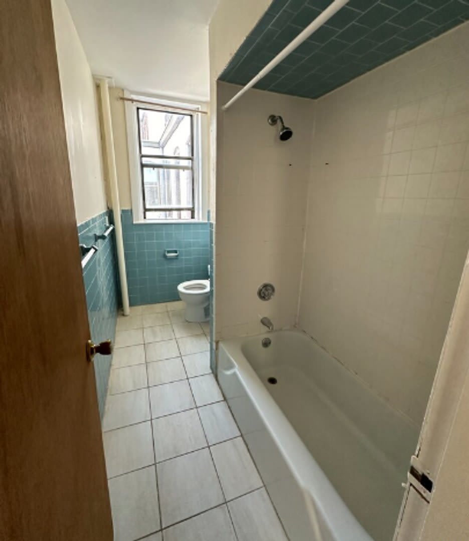 3-Bed with 1.5 Bath * Packard's Corner * – photo 5