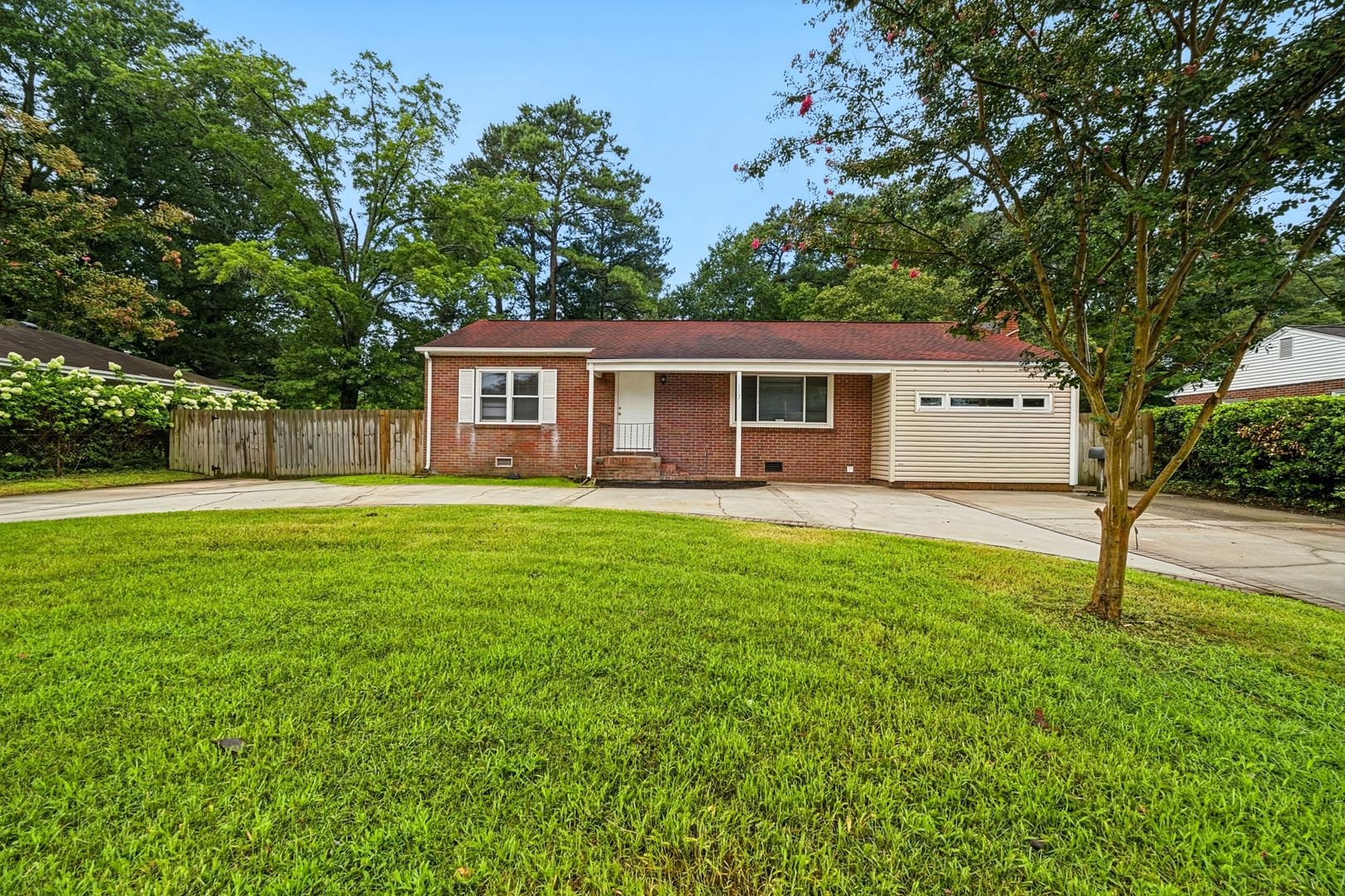 107 Woods Rd Newport News Va 23601 – photo 1