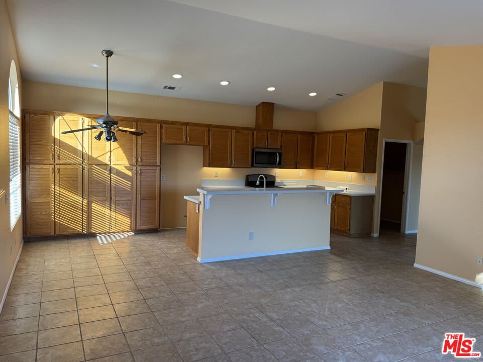 26224 Huxley Dr – photo 4