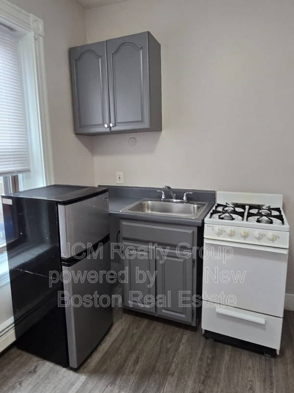5 Union Ave – photo 4