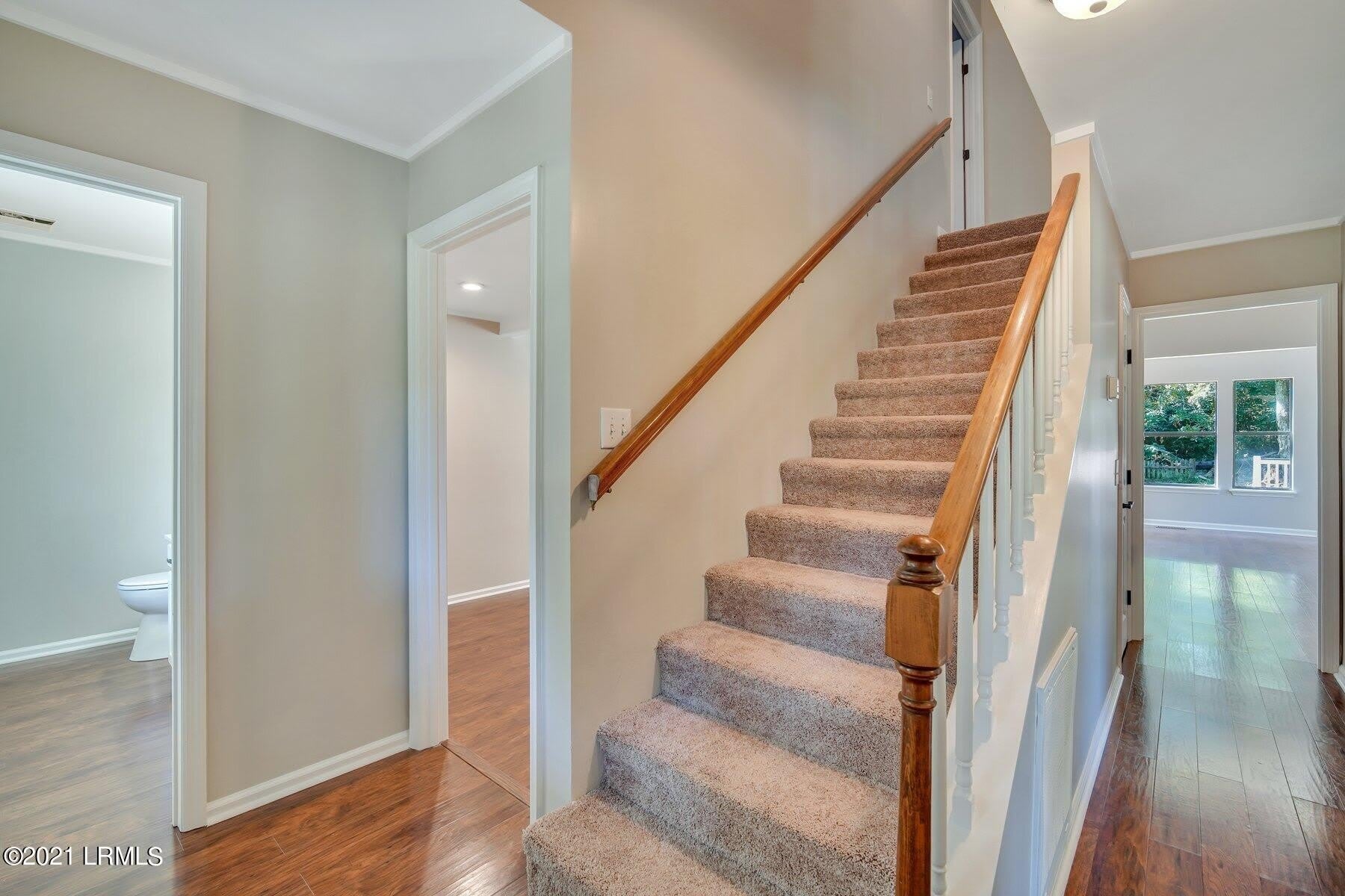 24 Chesterfield Lake Drive – photo 4